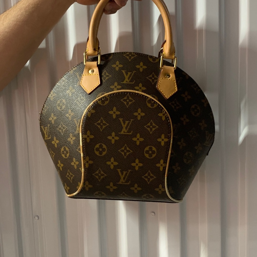 Louis Vuitton Monogram Canvas Ellipse Pm - image 2